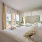 D&j Villa *